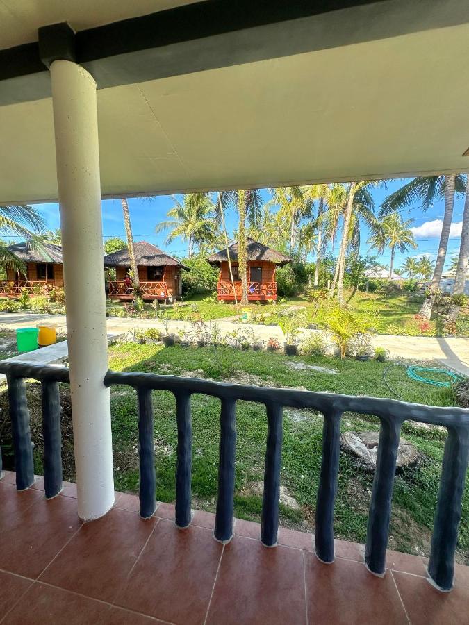 Cris & Mar Homestay Burgos  Экстерьер фото