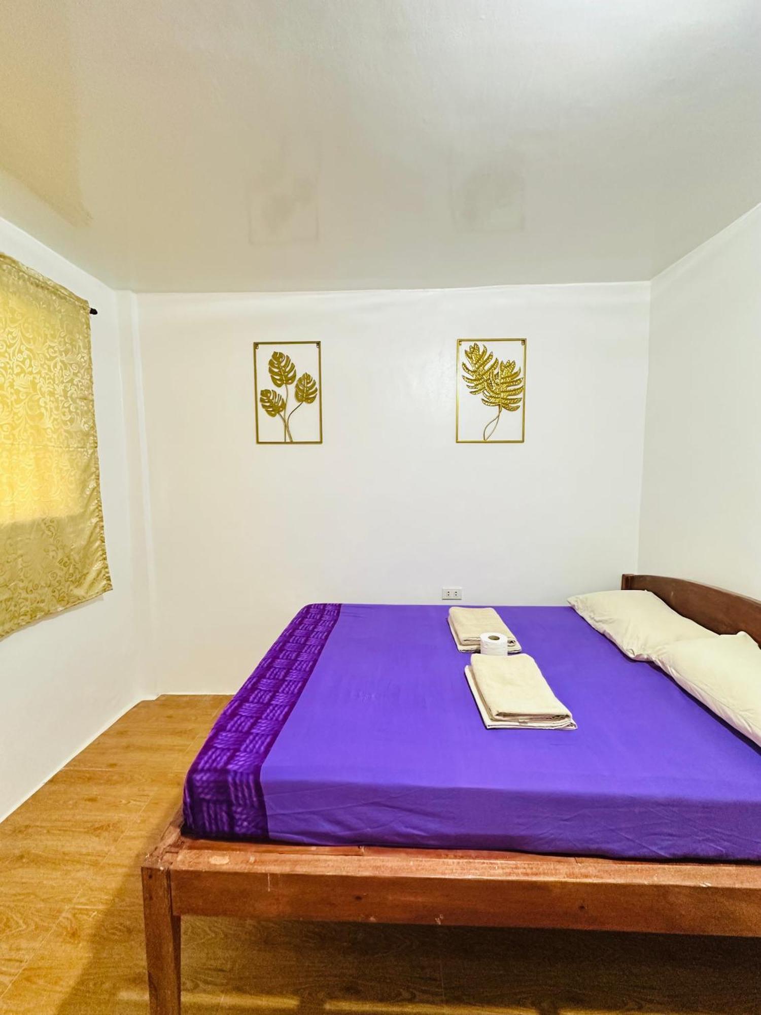 Cris & Mar Homestay Burgos  Экстерьер фото
