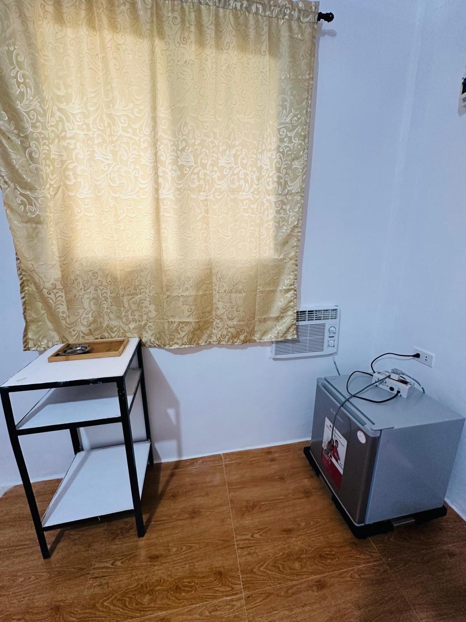 Cris & Mar Homestay Burgos  Экстерьер фото